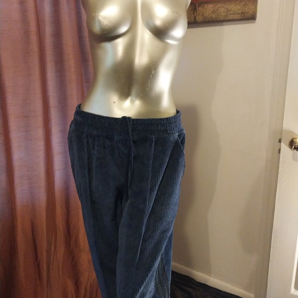 Adidas Ivy Park Halls of Ivy Corduroy Sweat Pants (HG2525)